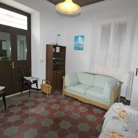 Locazione Turistica Tre Porte.1 *